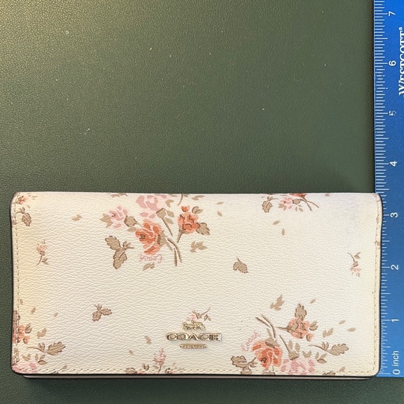 Coach check book cover - Picture 2 of 4